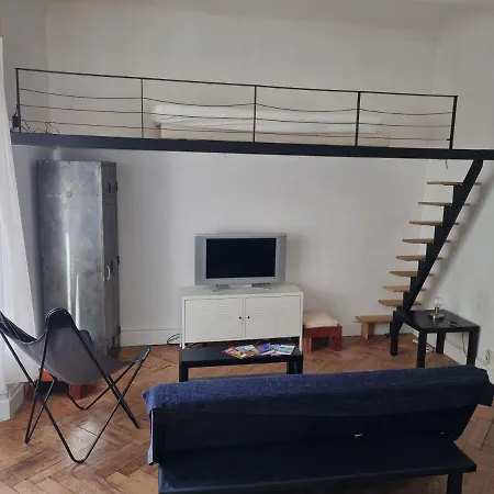 Spacieux T2, avec terrasse et parking * Biarritz