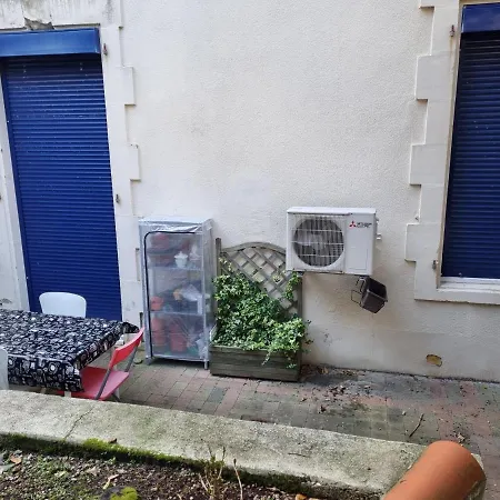 Spacieux T2, avec terrasse et parking Appartement Biarritz