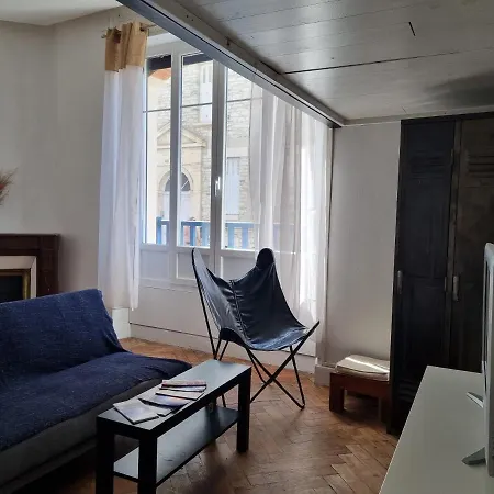 Spacieux T2, Avec Terrasse Et Parking Lejlighed *