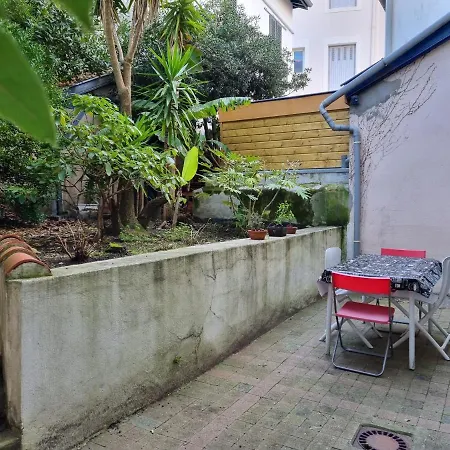 Appartement Spacieux T2, avec terrasse et parking